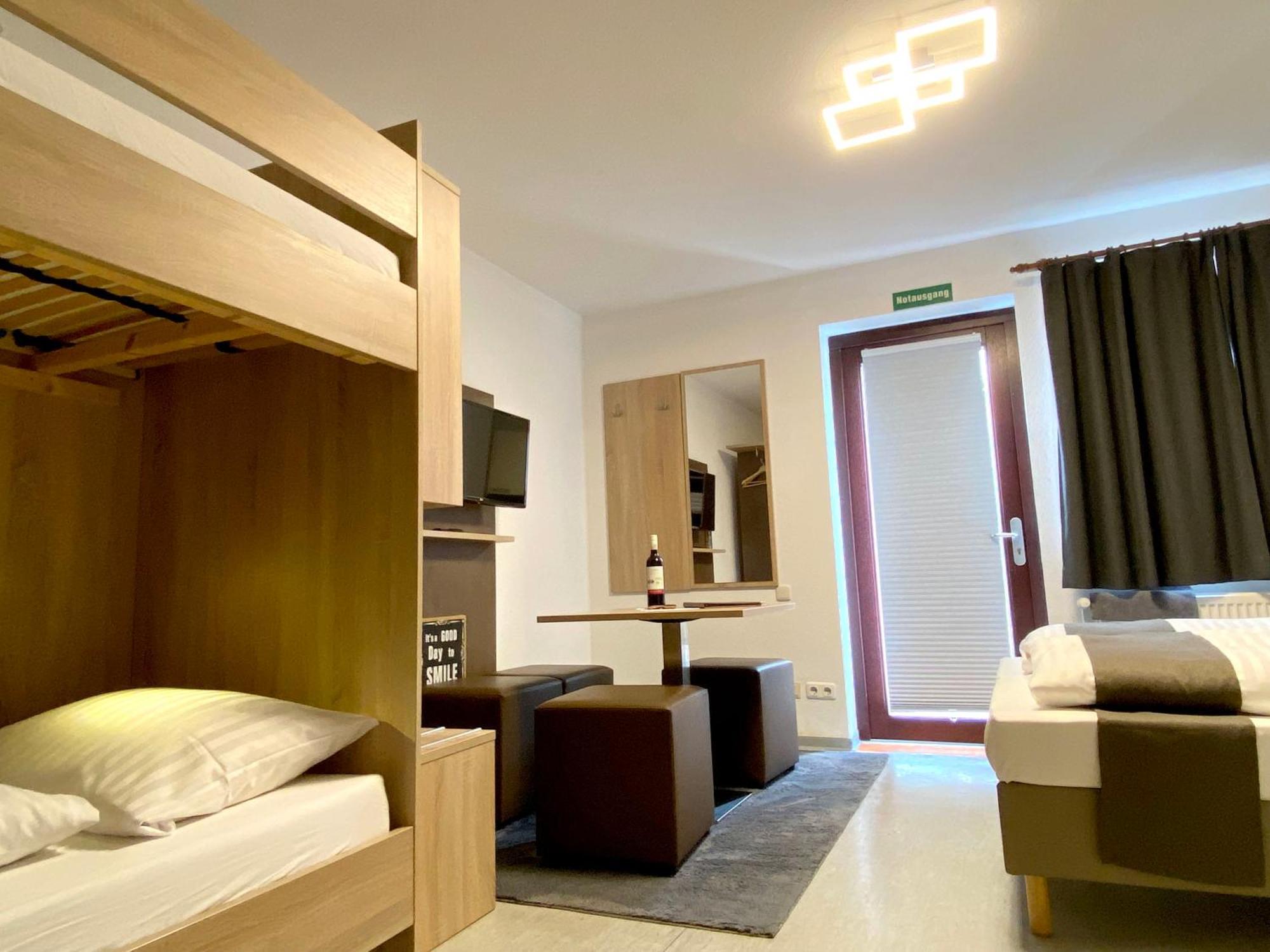 Hana Aparthotel Barsbuttel Экстерьер фото