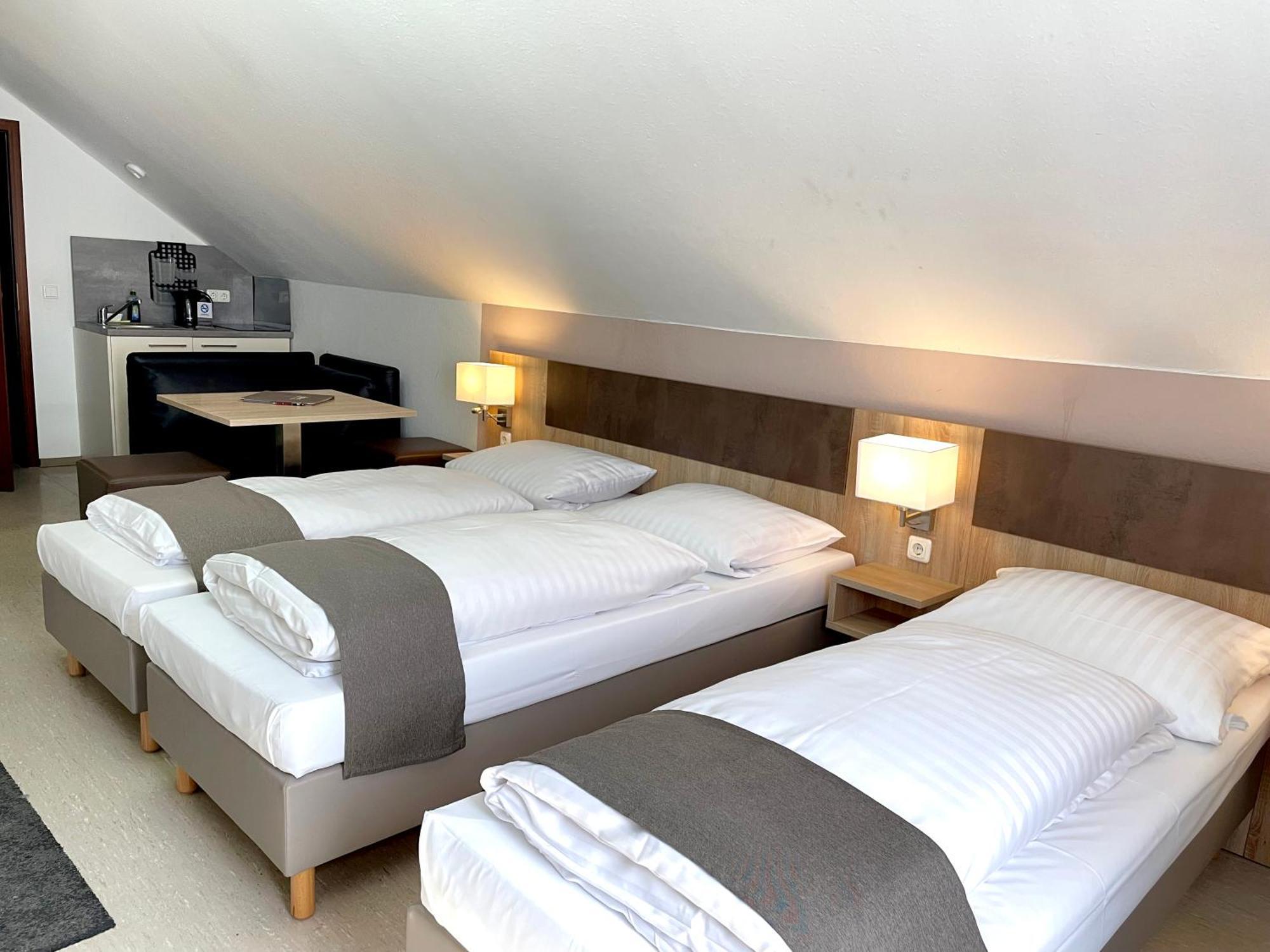 Hana Aparthotel Barsbuttel Экстерьер фото