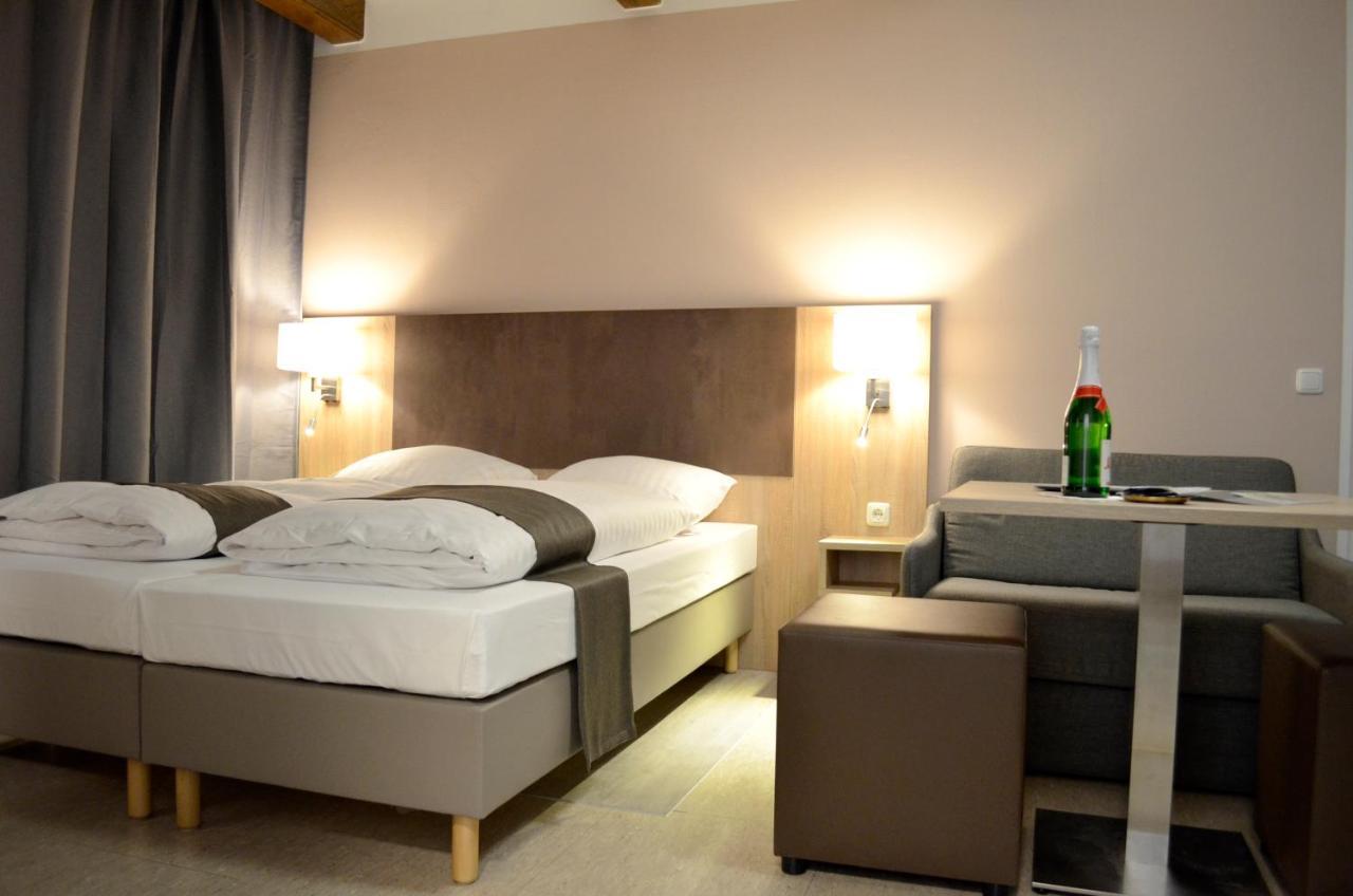 Hana Aparthotel Barsbuttel Экстерьер фото