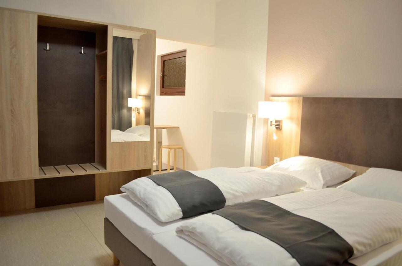 Hana Aparthotel Barsbuttel Экстерьер фото