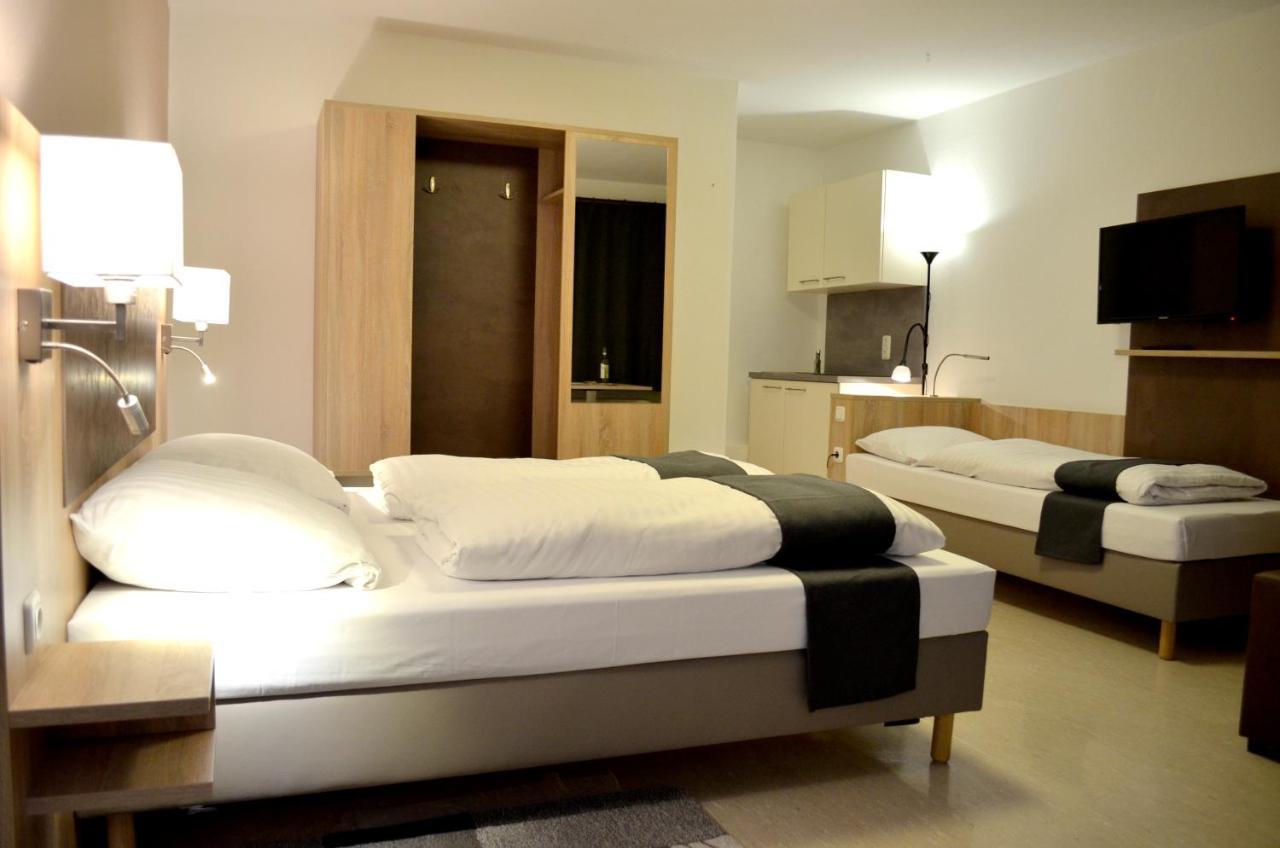 Hana Aparthotel Barsbuttel Экстерьер фото
